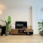 Wisma Cosway Near Pavilion Kl Dual Key Apartment By Sleepy Bear