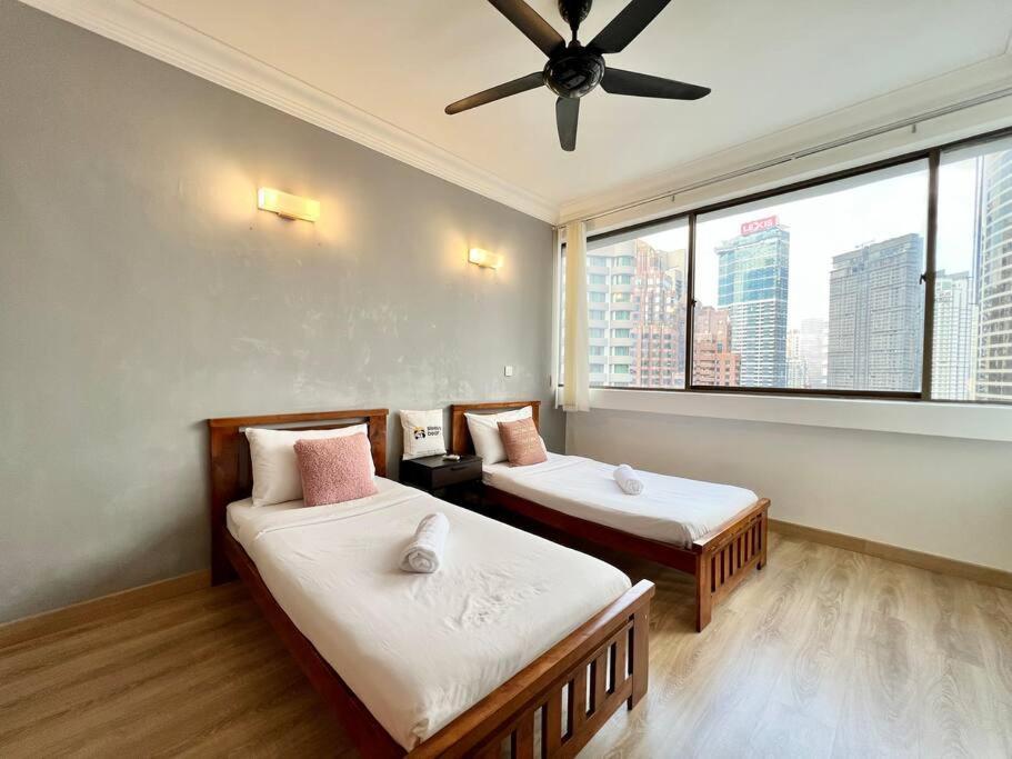 Cosway Near Pavilion Kl Dual Key By Sleepy Bear Kuala Lumpur
